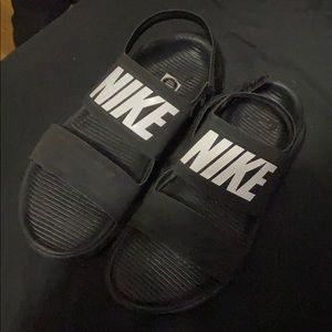 Nike women Tanjun sandals